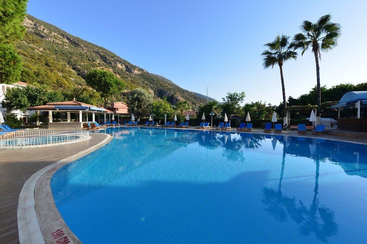 White Hotel Oludeniz Exterior photo